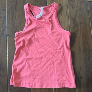Lululemon tank